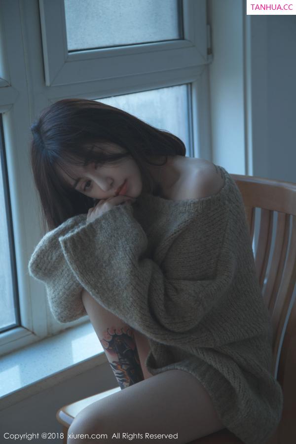 但甲子 丹妮酱也是但老师 模特丹妮Dannyy 运动滑板浴室湿身第17张图片